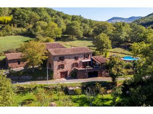 Vente propriété 8 pièces 240 m² à Broquiès (12480)  539 000 €