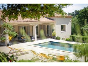 Vente maison 5 pièces 164.87 m² à Simiane-Collongue (13109)  995 000 €