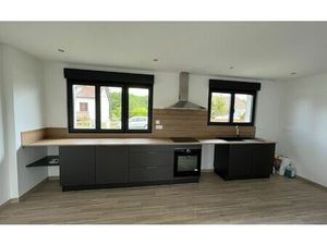 Location maison  m² T-5 à Bruyères-et-Montbérault  1 140 €