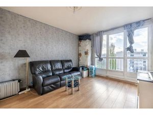 Vente appartement 1 pièce 32 m² à Garges-les-gonesse (95140)  99 000 €