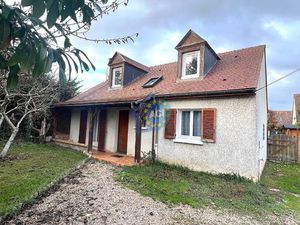 Maison individuelle à Mantes La Ville  4 chambres  Sous-Sol total  terrain de 619m²