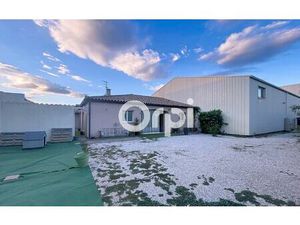 Location maison  126.81 m² T-4 à Saint-Estève  1 610 €