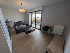 Location meublée appartement 2 pièces 42 m² à Bretigny-sur-orge (91220)  945 €
