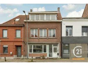 Spacieuse maison 288 m² dans le quartier prisé Koningslo