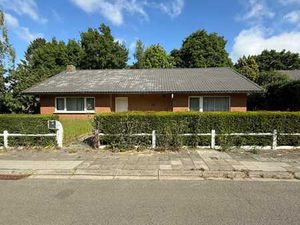Charmant bungalow avec jardin dans un clos résidentiel