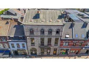 Ancienne banque à réinventer : 790m² de potentiel unique !