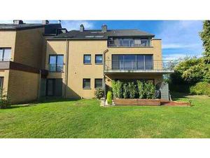 SOUMAGNE : superbe appartement 2 chambres  cave et parking