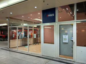 Commerce dans la galerie place Keym