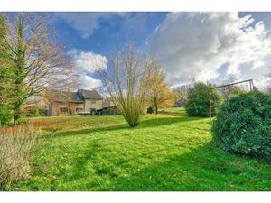 Maison 4 façades en pierre - Terrain de 4.795 m²