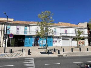 Local d'activités à vendre