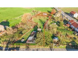 Terrain à bâtir de +/- 21 ares pour villa 4 façades