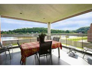 LOUE!! Appart 3ch. vue sur Meuse avec grande terrasse !