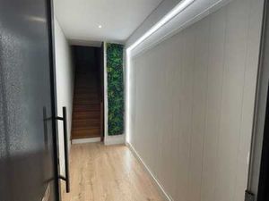 appartement entièrement rénové avec garage