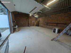 Hangar / stokage Tresses