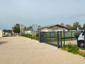 Box de stockage en conteneurs à Bourg-en-Bresse