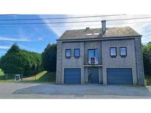 Maison 4 ch - caves - garages - terrain à bâtir compris dans