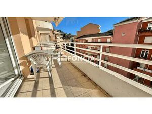 DEUX PIECES + TERRASSE + CAVE