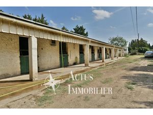 Vente propriété 295 m² à Grans (13450)  295 000 €