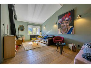 Duplex au coeur de Saint-Jorioz  103 m² de confort entre lac et montagnes  cave et garage 