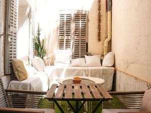 Duplex T3 avec extérieur – Calme absolu – Réformés (13001)