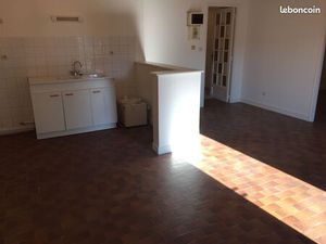 Location appartement T3 sur TERCE