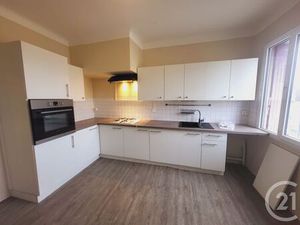 Appartement F4 à louer - 4 pièces - 98 19 m2 - Gourdon - 46 - MIDI-PYRENEES