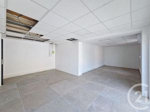 Appartement Local à louer - 1 pièce - 37 10 m2 - Ceret - 66 - LANGUEDOC-ROUSSILLON