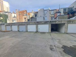 Proximité Albert   Box fermé