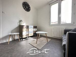 Mme. Valerie Guillon