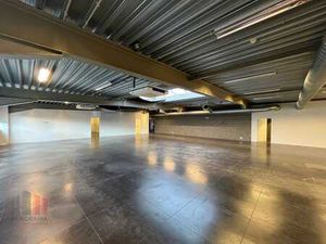 Bureau à louer très bien situé à Melle avec un aspect ind...