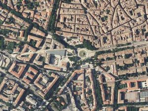 Local commercial 342 m²