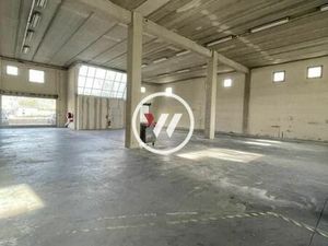 Local commercial 425 m²