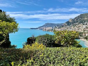 Vente appartement 3 pièces à Roquebrune-Cap-Martin (06190)  680 000 €