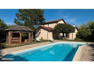 Maison - 6 pièces - 125 m2