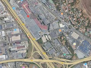 Local 420 m² Vitrolles