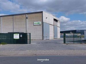 Bien professionnel à louer à Sint-Eloois-Vijve € 5.625 (LDRI6) - Immo Roba | Zimmo