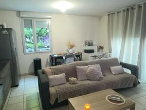 T3 cuisine amménagée  balcon  garage