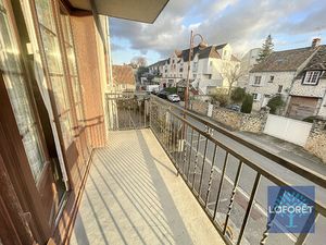 EGLY - Spacieux 3 pièces - 76.44 m²