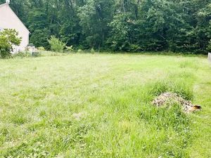 Vente terrain 1057 m² à Boulazac (24750)  70 000 €