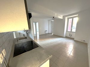 LEVENS  appartement 3 pièces (43.68m2)