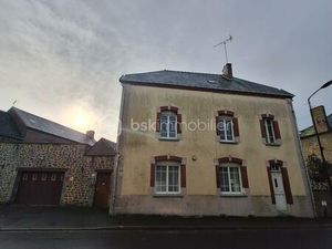 Maison de village de 171 m² à Oisseau