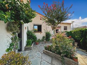 Dpt Pyrénées Orientales (66) - À VENDRE : Villa 139 m² avec Terrasse – Piscine – Garage – 