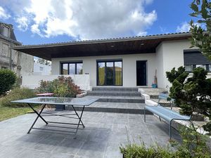 Idéalement situé à TALENCE  En location bail MOBILITE (Loi ELAN) bel appartement avec entr