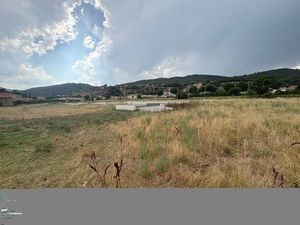 Vente terrain à batir 916 m² à Peyruis (04310)  130 000 €