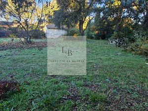 Vente terrain 689 m² à Villevieille (30250)  179 000 €