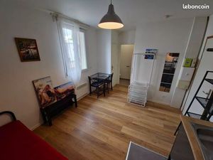 Location Appartement 1 pièce 19 m²