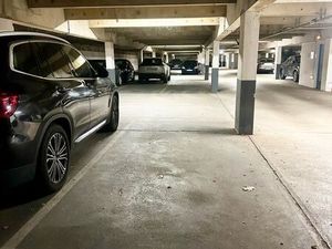 Garage/Stationnement à louer
