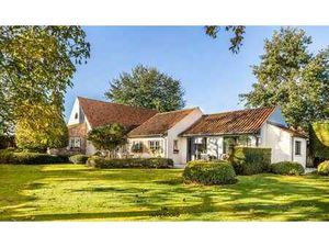 Gerenoveerde landelijke Hoeve met high-end afwerking