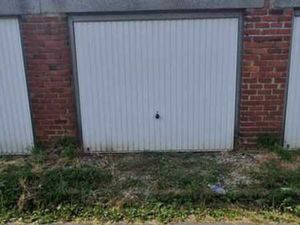 Garage à louer