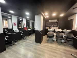 Vente locaux professionnels 60 m² à Castanet-Tolosan (31320)  112 350 €